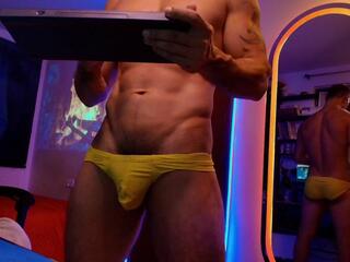 Maick Tom webcam model stream image