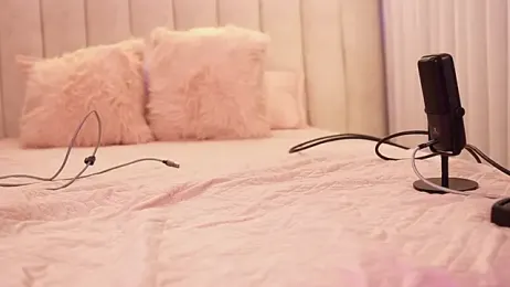 emyli_sw_ webcam model stream image