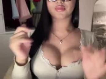 foxyluscious webcam model stream image