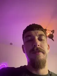 Kissmalditox webcam stripchat model stream image