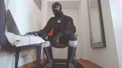 gummi13 webcam model stream image