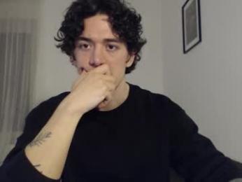 sam_winchest webcam model stream image