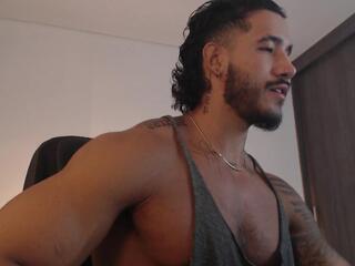Francesco G webcam flirt4free model stream image