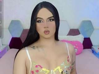 miss-adriana webcam model stream image