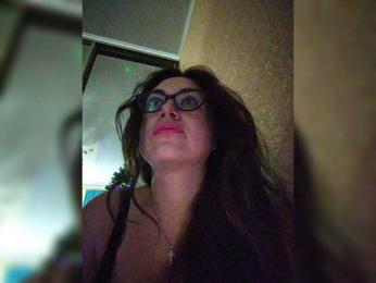 AlicaLovely webcam model stream image