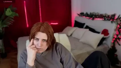 FoxyRayy webcam model stream image