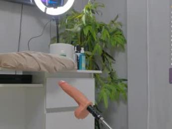 luckystrikee_ webcam model stream image