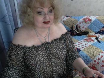 livingnextdoor webcam model stream image