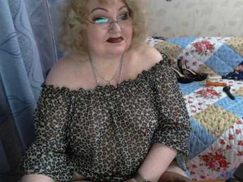 livingnextdoor webcam model stream image