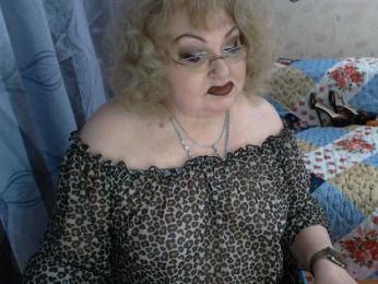 livingnextdoor webcam model stream image