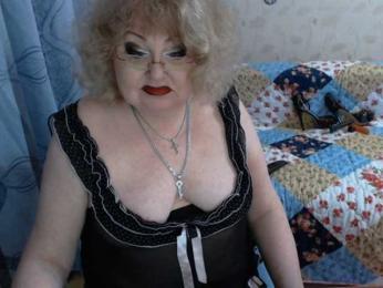 livingnextdoor webcam model stream image