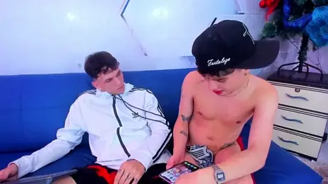 Alex_jeins_at webcam model stream image