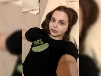 Kikki webcam model stream image