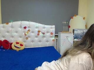 Tina Ryder webcam model stream image