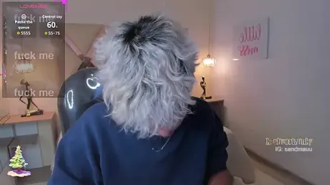 OliverTwinky webcam model stream image