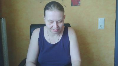 Cherrysweetkiss webcam model stream image