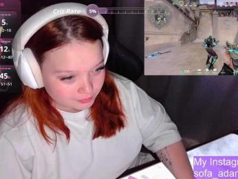 AlinaAdams webcam model stream image