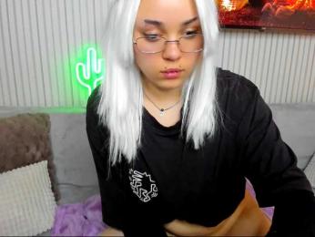 EricaHoff webcam model stream image