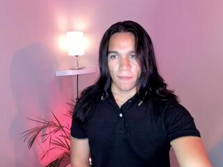 Kai Stuarf webcam model stream image