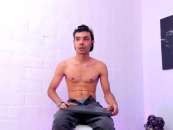 timothe_evans webcam model stream image