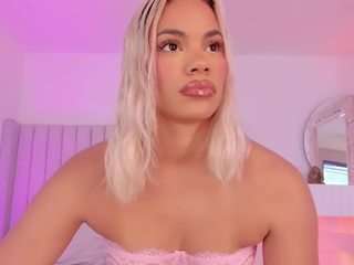 shelynna-azzul webcam model stream image