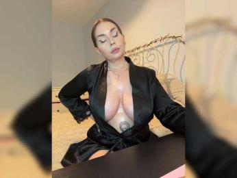 VibeVibe webcam model stream image