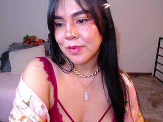 Ariane Elisse webcam model stream image