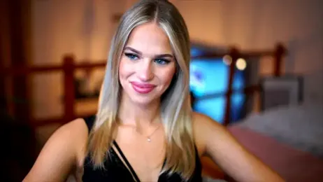 Emilyvanroessel webcam model stream image