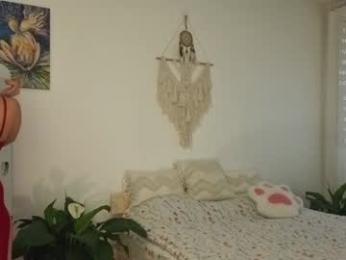 lana_sky webcam model stream image