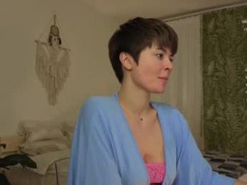 lana_sky webcam model stream image