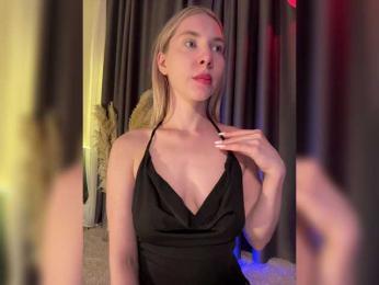 EmmaCrystall webcam model stream image