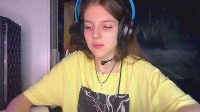 ReynaCoppage webcam model stream image