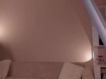 honeyautumn webcam model stream image