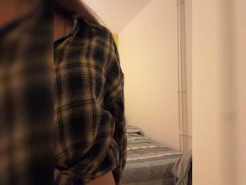 AnnaHott webcam model stream image