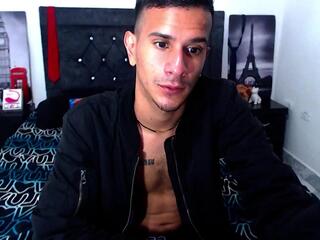 Justin Melendez webcam flirt4free model stream image