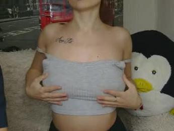 leoandluna webcam model stream image