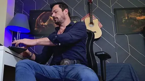 ChrisKox webcam model stream image