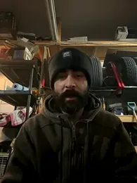 Fade_Solo webcam model stream image