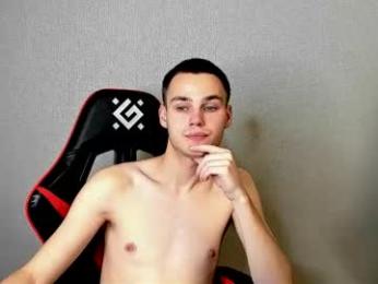 robert10211 webcam model stream image