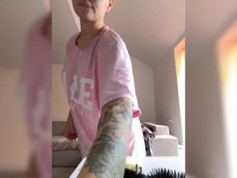 Karolina33a webcam model stream image