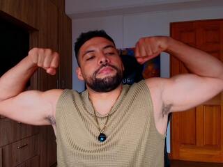 Jerome V webcam model stream image