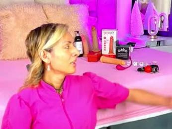 lunitadiva webcam model stream image