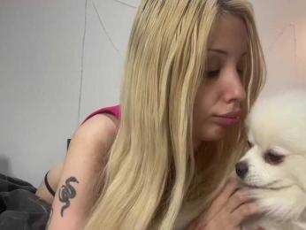 fluffiebaby webcam model stream image