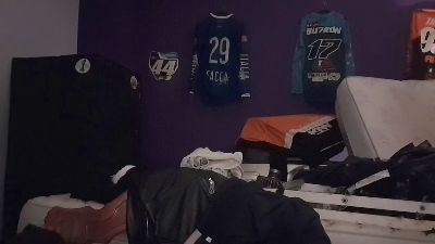 undercase webcam model stream image