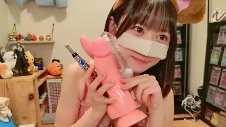 HIKARI_x0 webcam model stream image