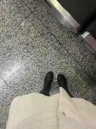 yimisun01 webcam stripchat model stream image