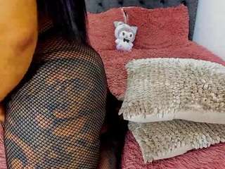 pocahontax webcam model stream image