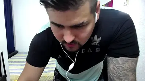 pitbullveryhot webcam model stream image