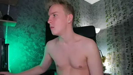 AlexxSweet webcam model stream image