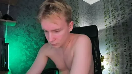 AlexxSweet webcam model stream image